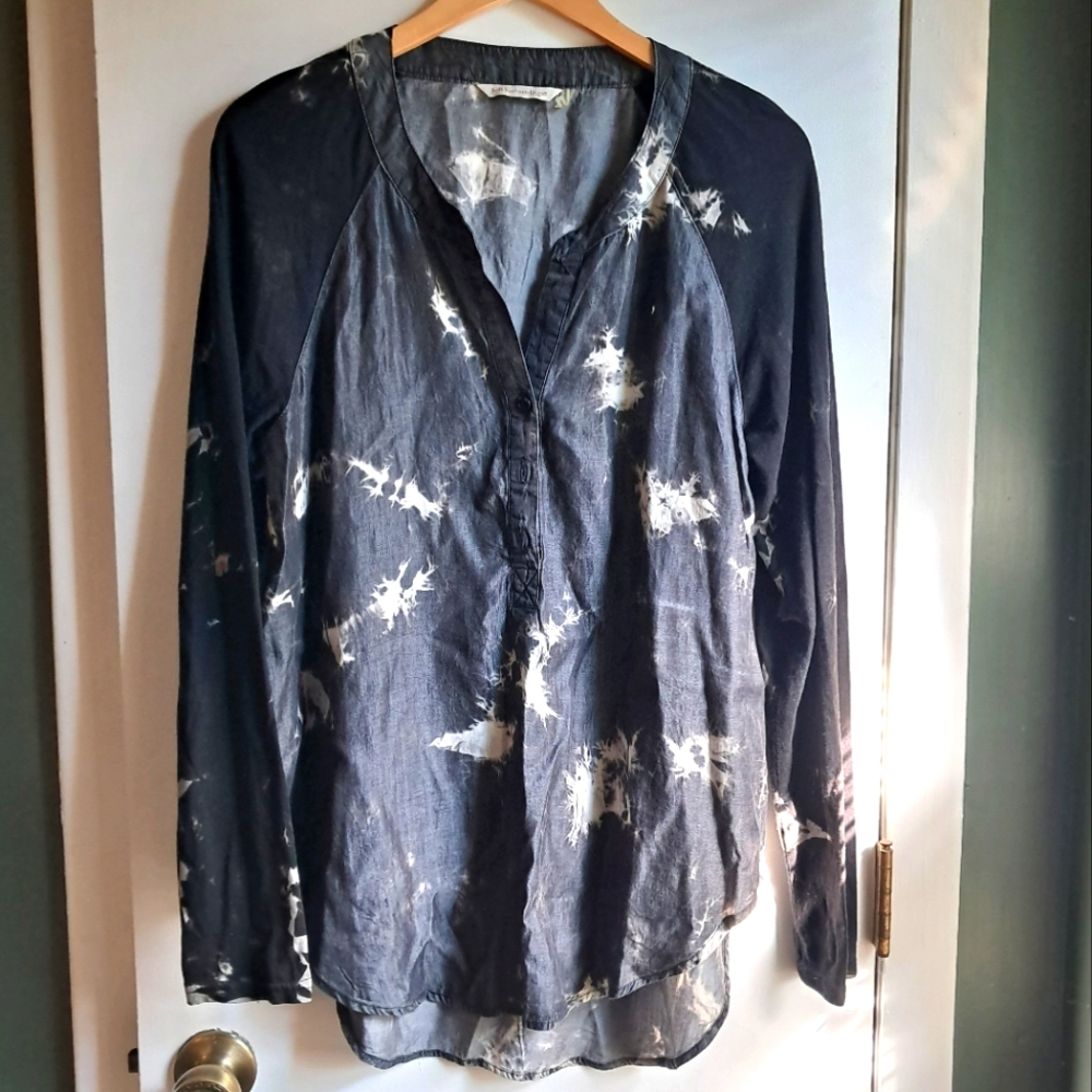 Soft Surroundings Black and White Splatter Blouse